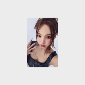 TWICE - 'NA' APPLE MUSIC PHOTOCARD (NAYEON)
